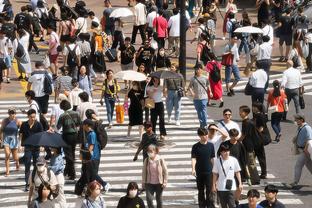 手感针不戳！八村塁半场战13分钟 10中7&三分4中2轰两队最高16分